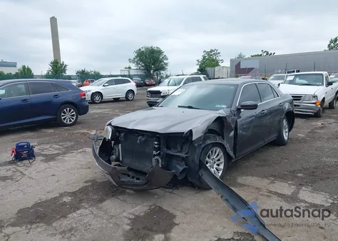 2013 Chrysler 300 from USA, damaged, VIN 2C3CCAAG9DH735717